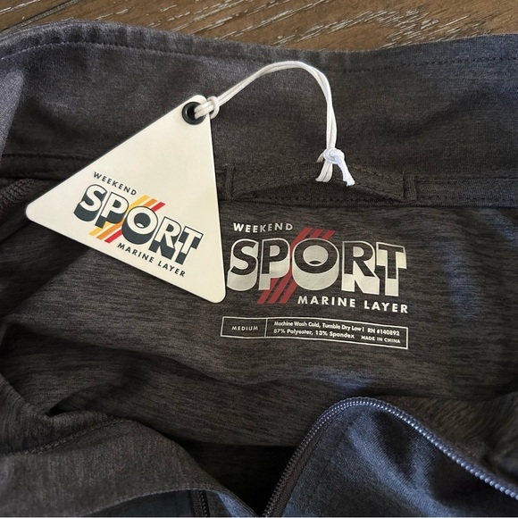 NWT MARINE LAYER Weekend Sport 1/4 Zip Pullover
Multicolor Stripe Gray SZ Medium - Picture 8 of 8